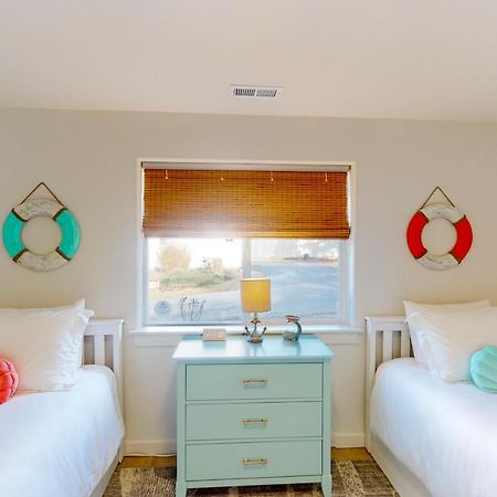 Villa Turquoise Dreams Lincoln City Exterior foto